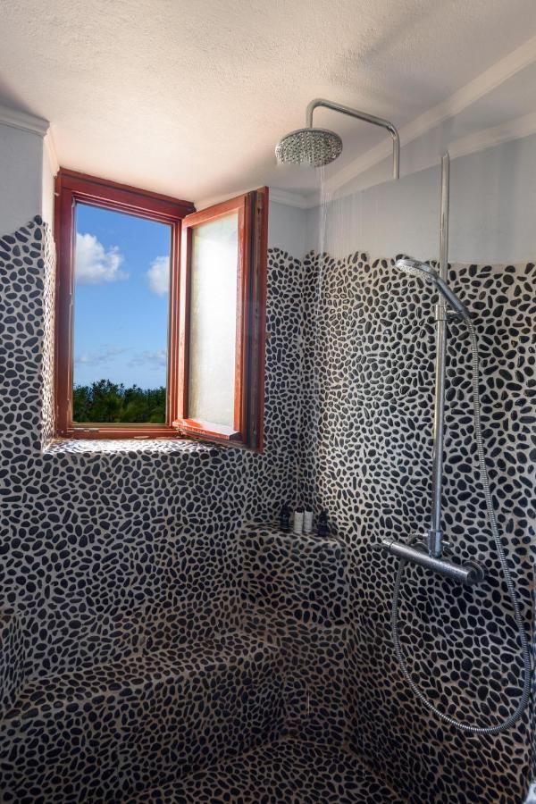 Aquaria Villa Karterados  Luaran gambar